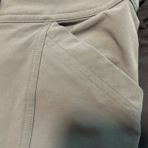 REI Capris size 10 - Picture 6 of 10